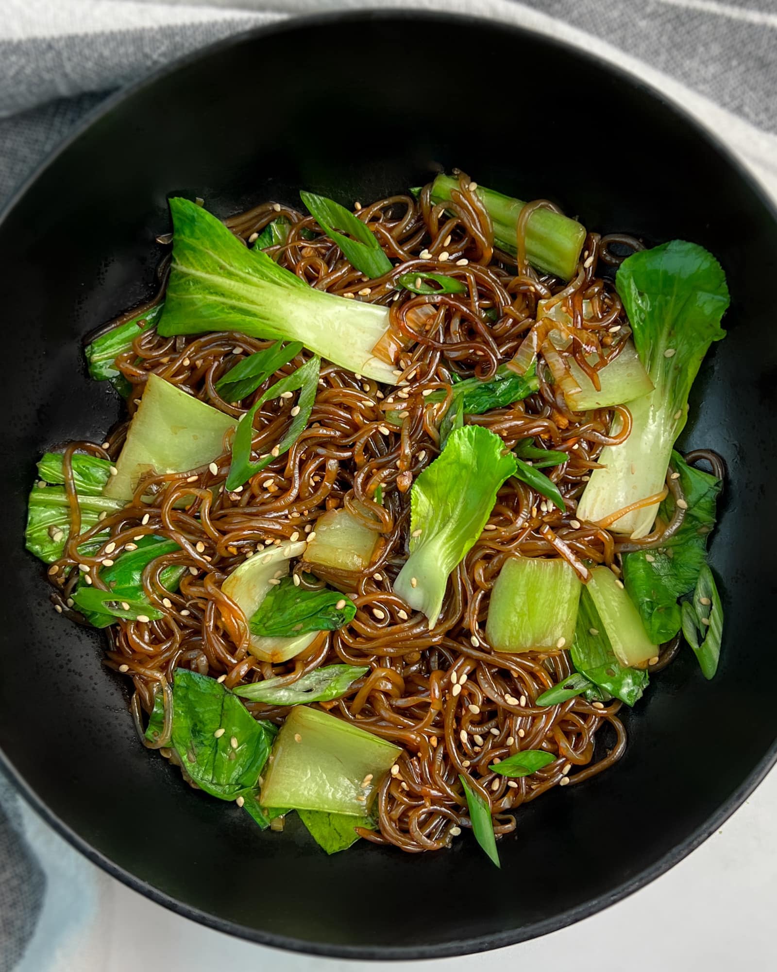 STIR FRY SHIRATAKI NOODLES