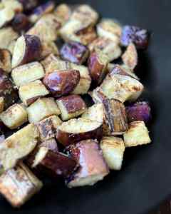 GARLIC EGGPLANT & CRISPY TOFU
